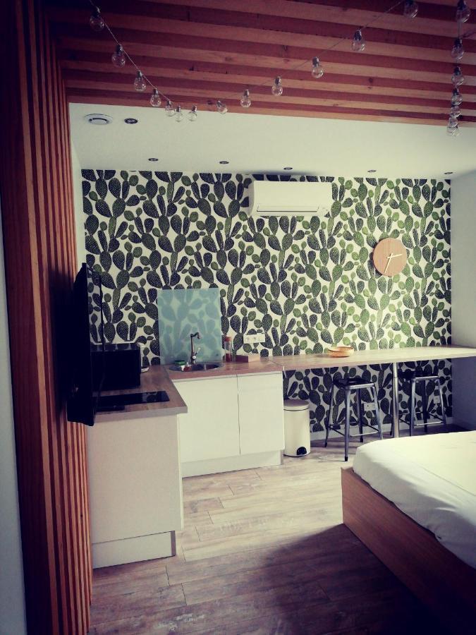Suite 24 Appart'Hotel-3 Etoiles Le Creusot Eksteriør bilde