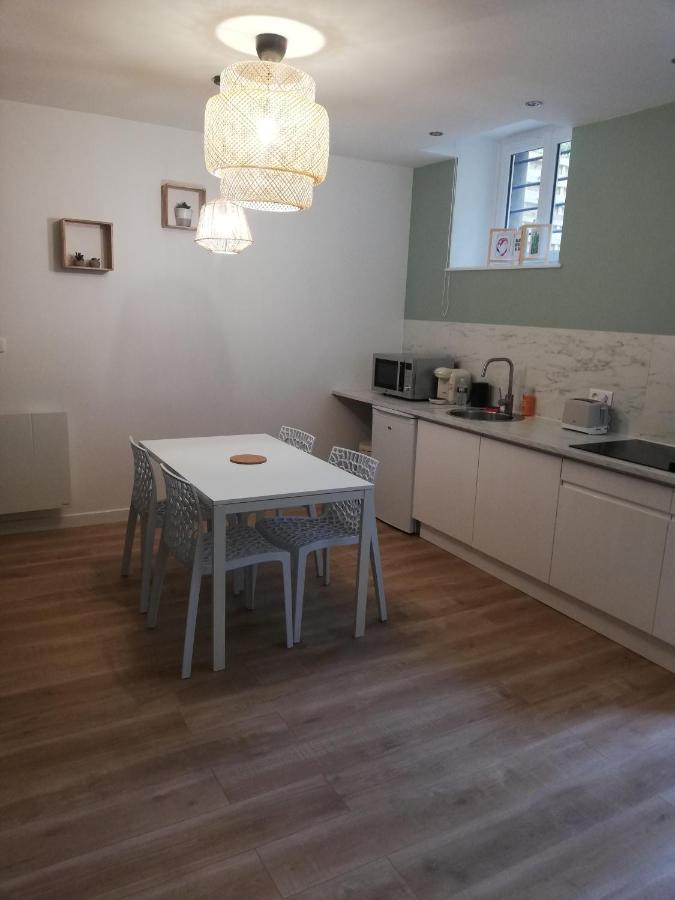 Suite 24 Appart'Hotel-3 Etoiles Le Creusot Eksteriør bilde