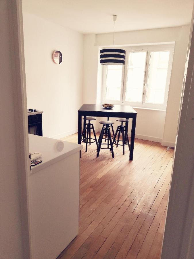 Suite 24 Appart'Hotel-3 Etoiles Le Creusot Eksteriør bilde