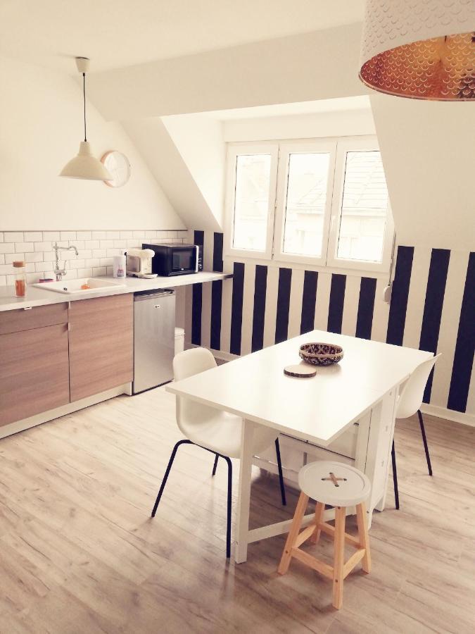 Suite 24 Appart'Hotel-3 Etoiles Le Creusot Eksteriør bilde